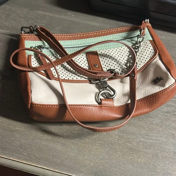 Stylish Leather Sak Crossbody Bag - Picture 2 of 3